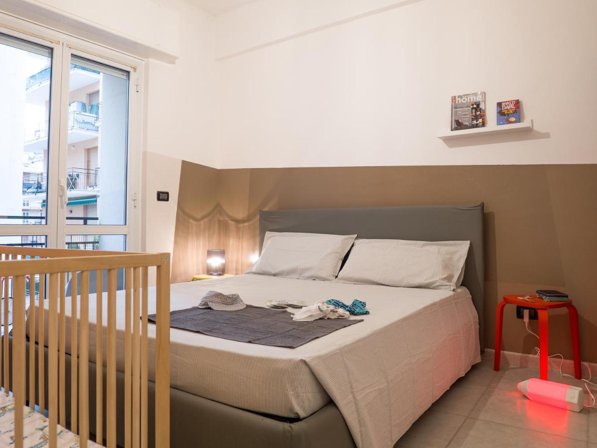 Babyaccommodation Family Experience IV Pietra Ligure Bagian luar foto