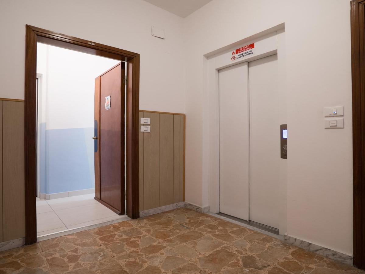 Babyaccommodation Family Experience IV Pietra Ligure Bagian luar foto